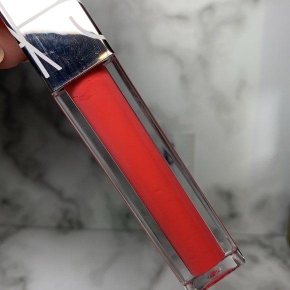 New VALENCIA NARS FULL VYNL LIP LACQUER - Picture 3 of 11